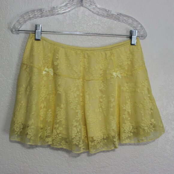3 for $10 Ruffle Mini Skirt/Skort Size Medium - Picture 3 of 14